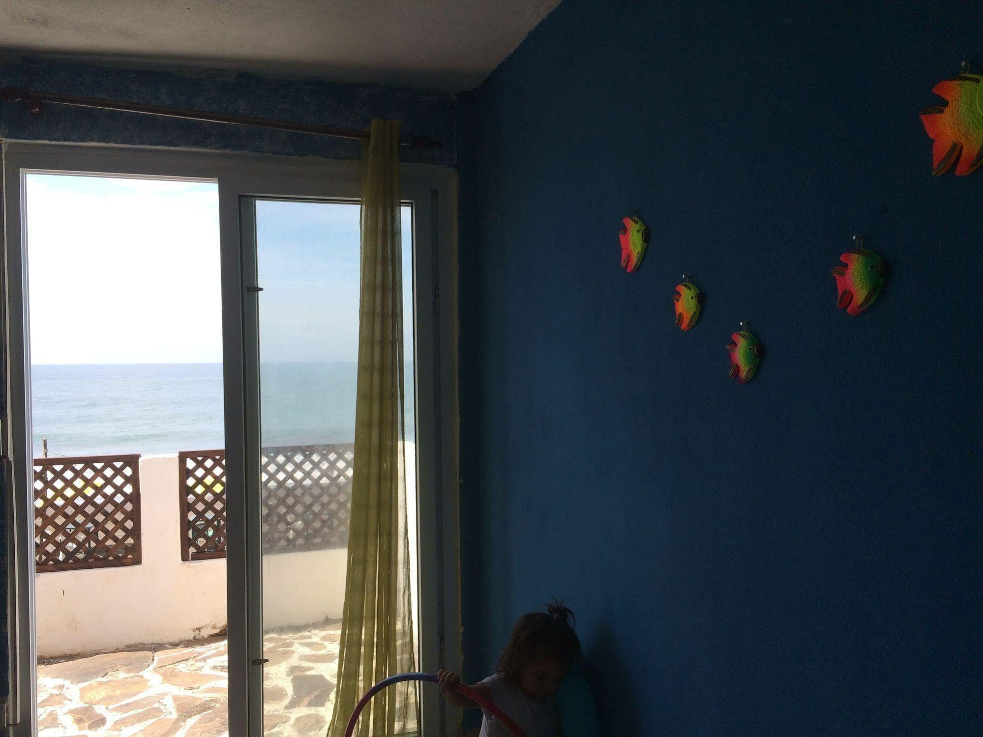 Tortugas Place Hotel Y Bungalos Monterrico Zewnętrze zdjęcie